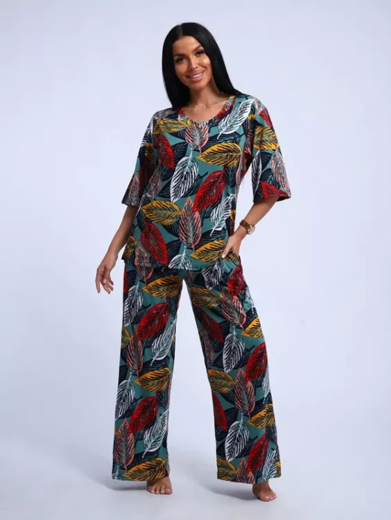 Костюм женский с брюками 182857