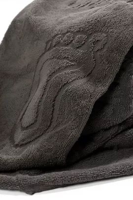 Полотенце махровое - Ножки, цвет шоколадный