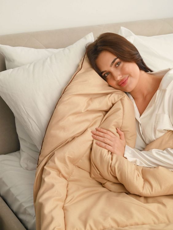 Одеяло "Camel" облегченное 1,5сп