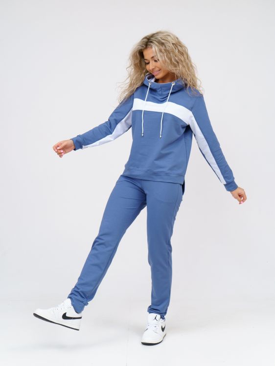 Костюм Чекинс синий последний размер Костюм Чекинс синий последний размер