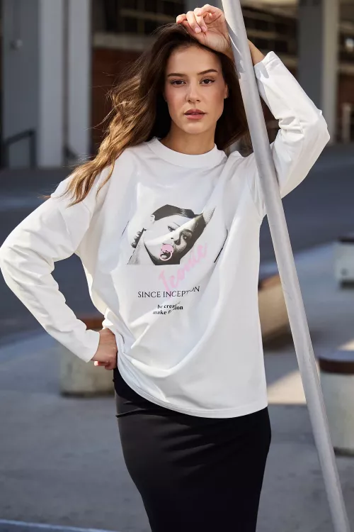 Лонгслив оверсайз с принтом